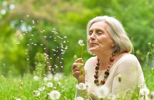 Nudging with Knowledge